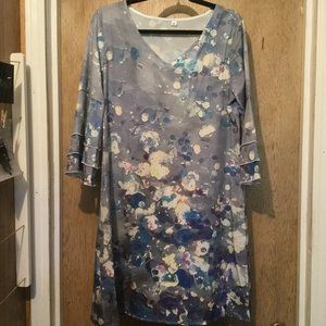Super cute ruffled long sleeves dress size Medium non branded water colors
